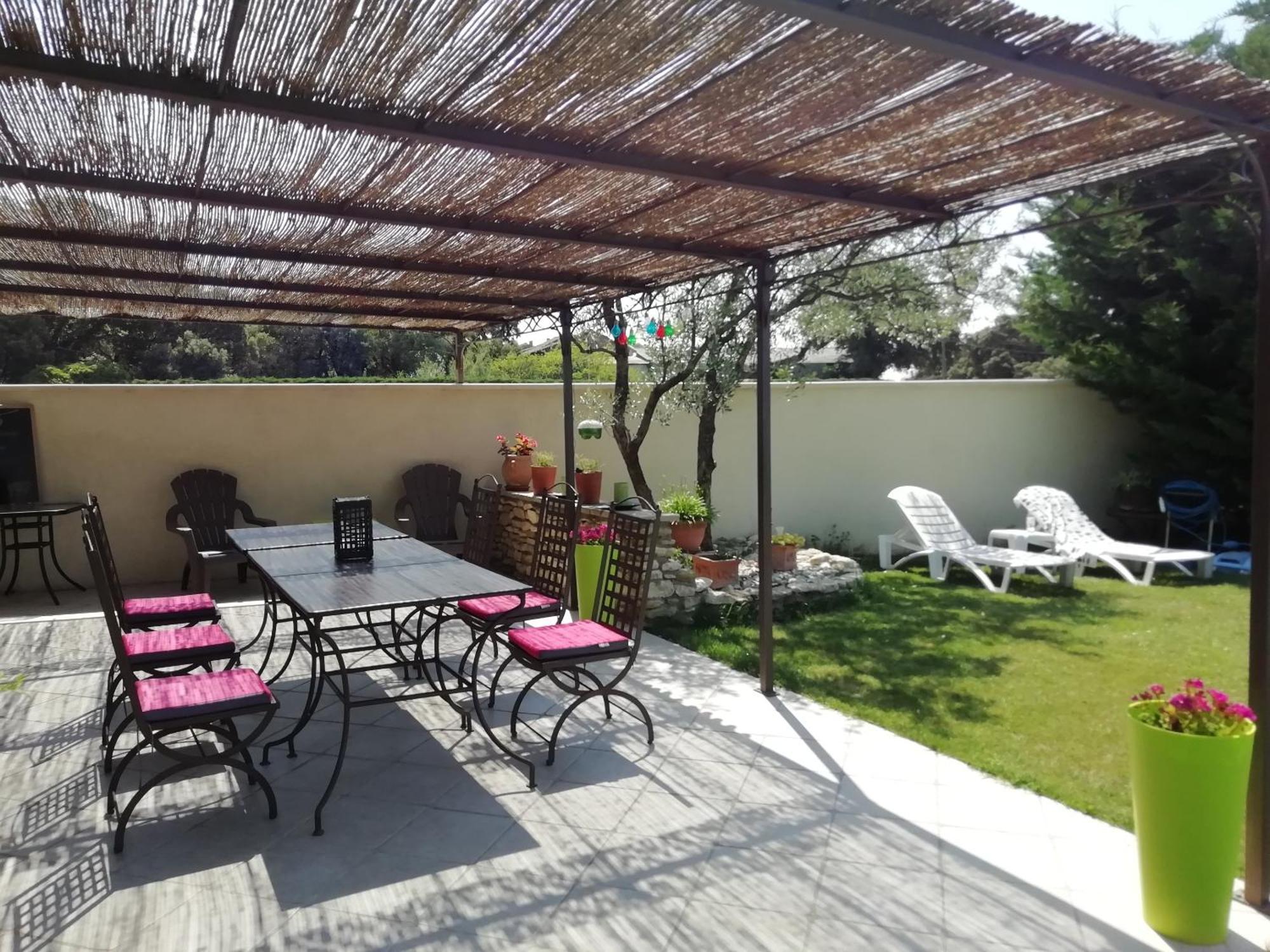 A La Maison D'Hotes La Baume-de-Transit 部屋 写真