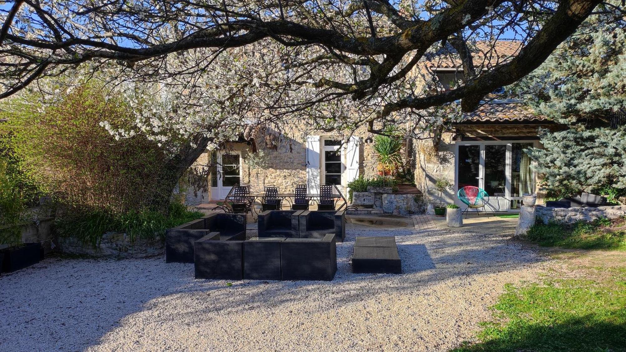 A La Maison D'Hotes La Baume-de-Transit 部屋 写真