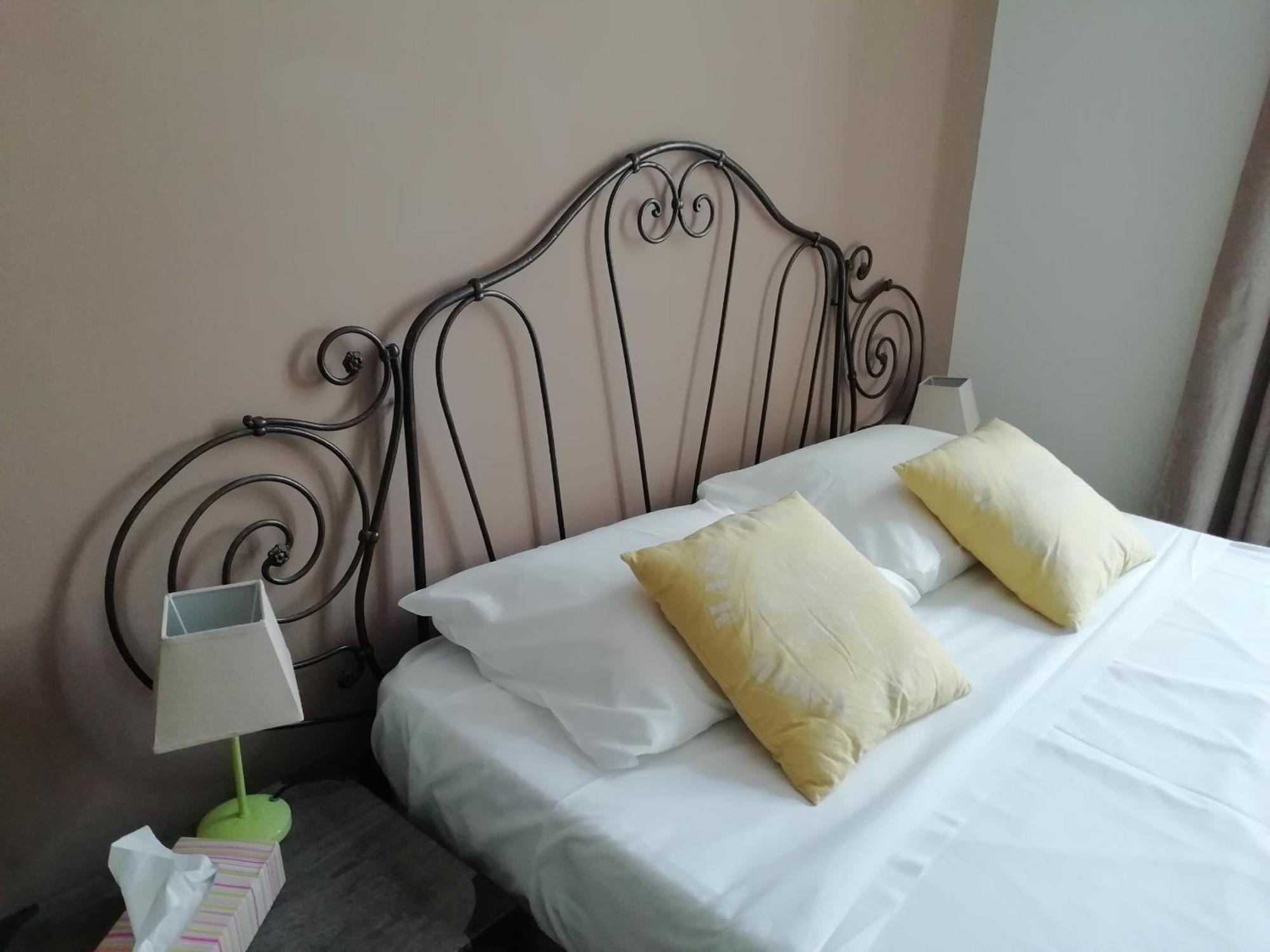 A La Maison D'Hotes La Baume-de-Transit 部屋 写真