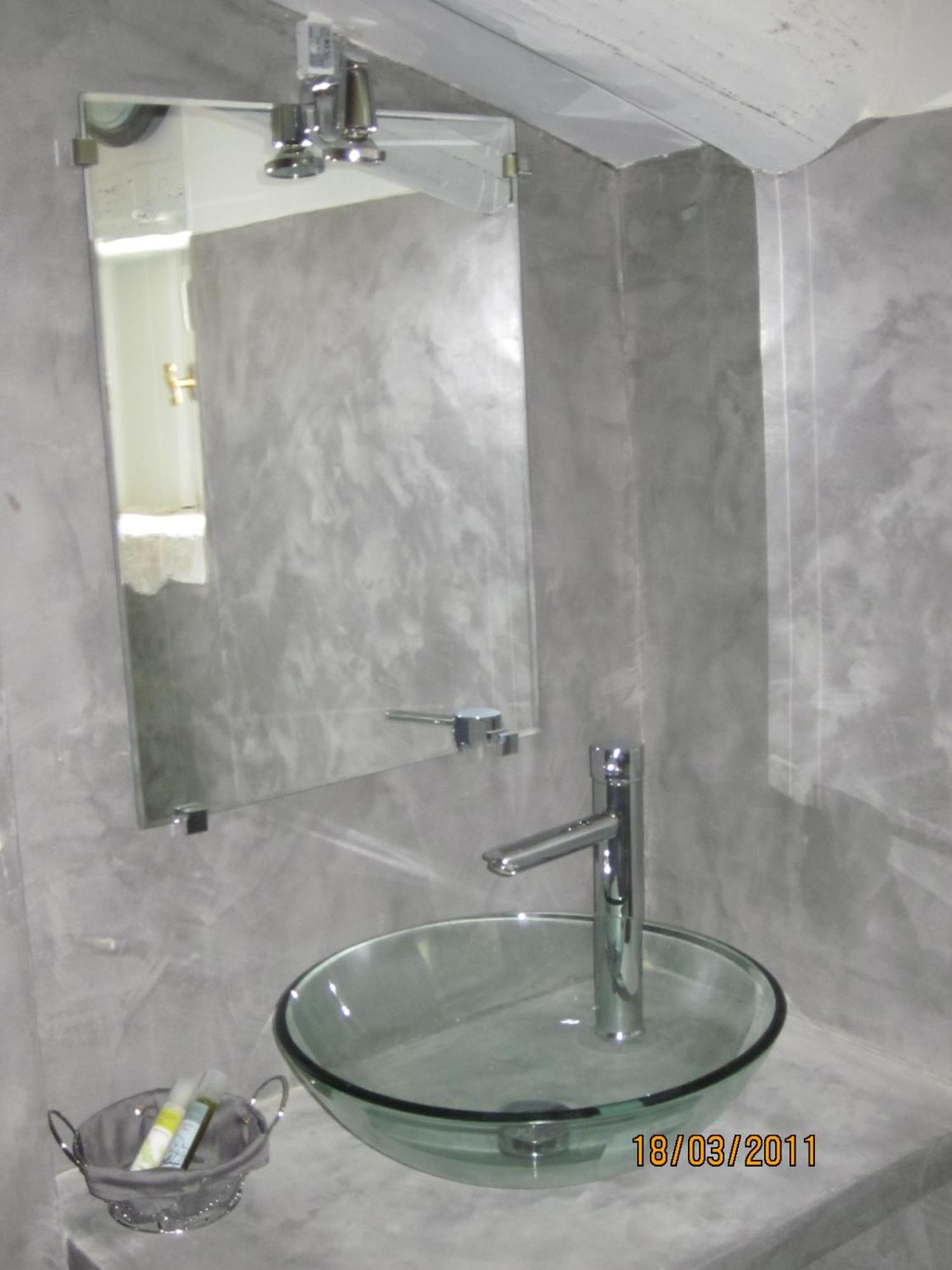 A La Maison D'Hotes La Baume-de-Transit 部屋 写真